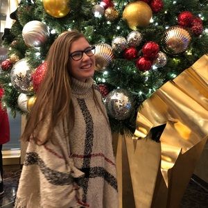 Meet your Posher, Mary